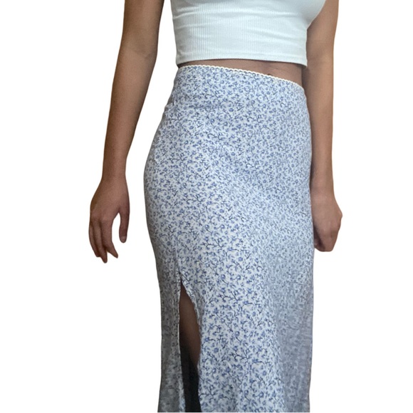 Brandy Melville Maxi Skirt - Picture 1 of 1